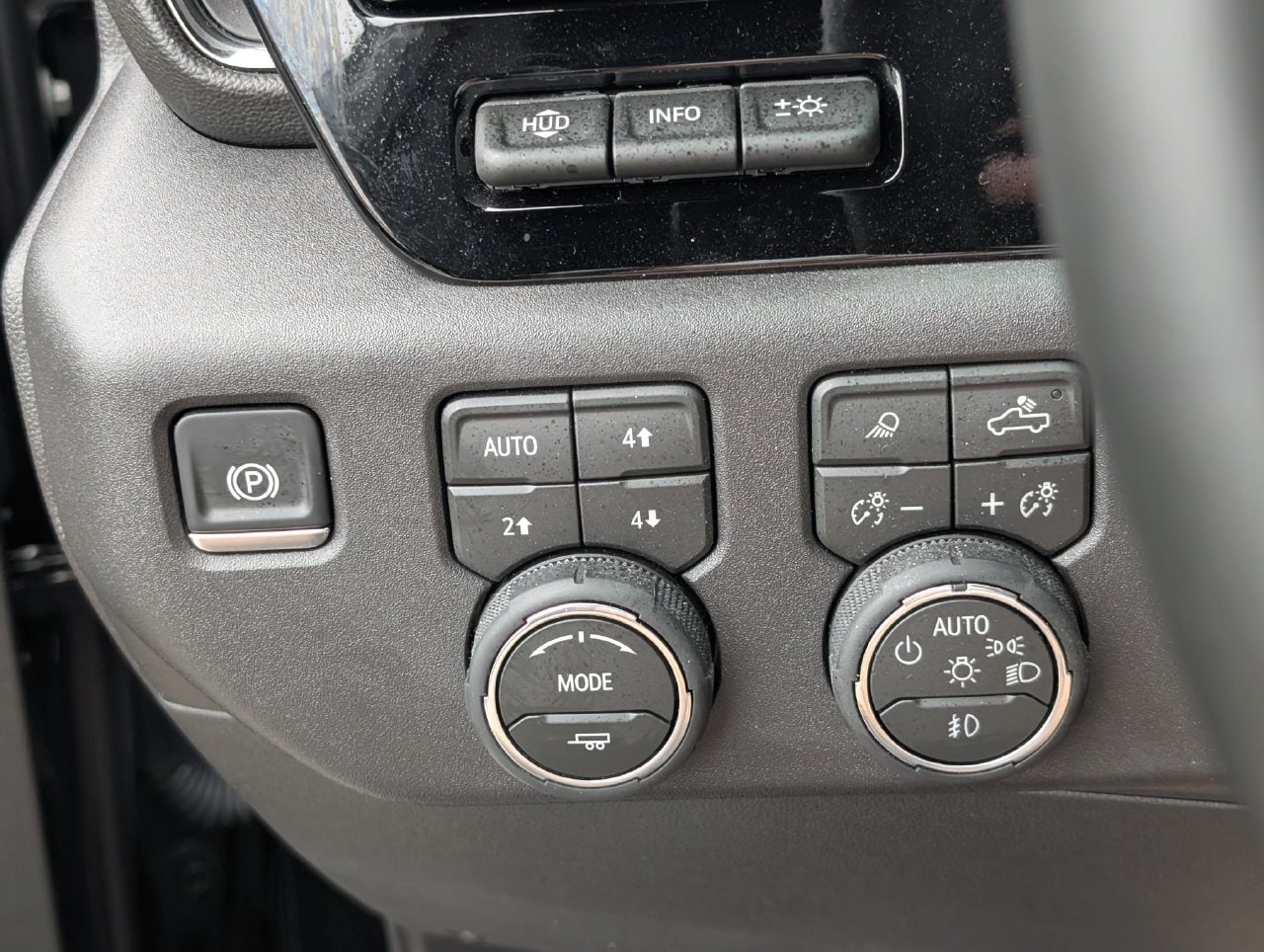 Used 2026 Black Chevrolet ZR2 image 23