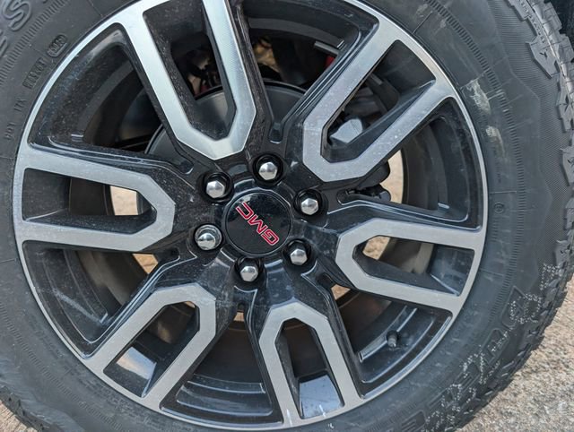 2026 GMC Sierra 1500 AT4 - Photo 6