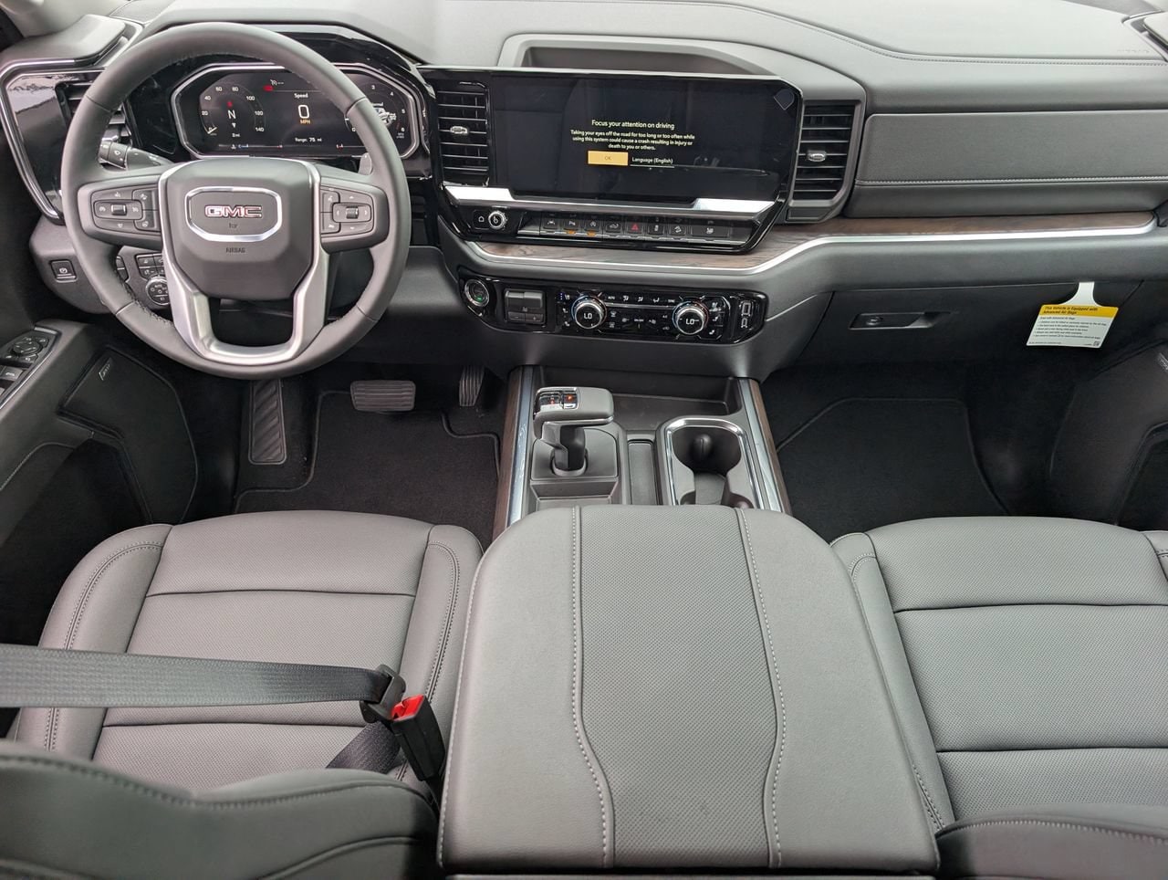 2026 GMC Sierra 1500 SLT - Photo 8