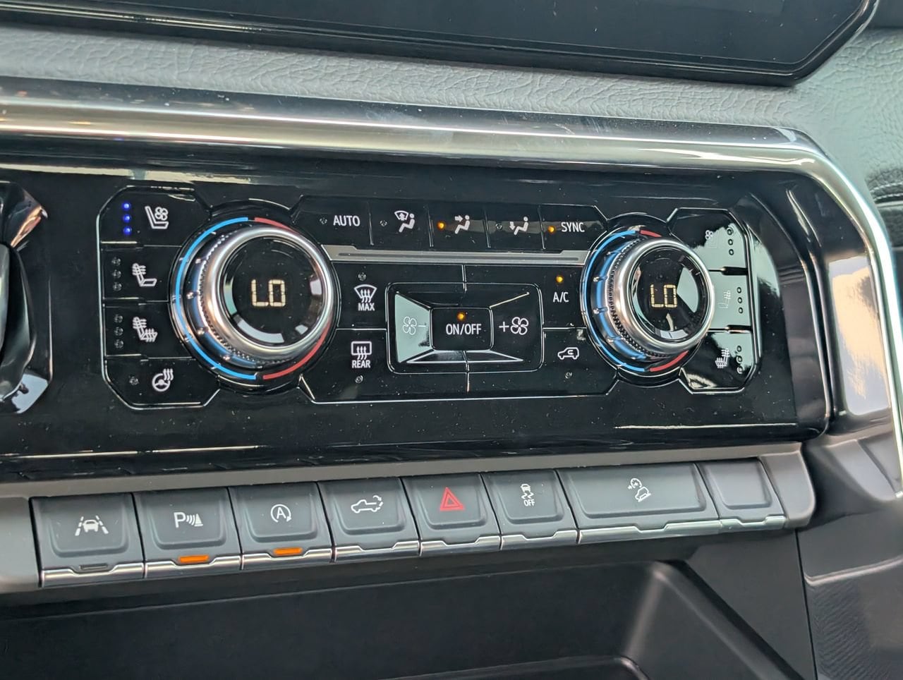 2026 GMC Sierra 1500 Denali - Photo 13