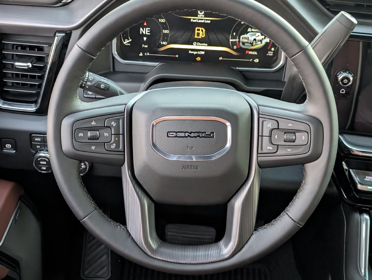 2026 GMC Sierra 2500HD Denali Ultimate - Photo 10