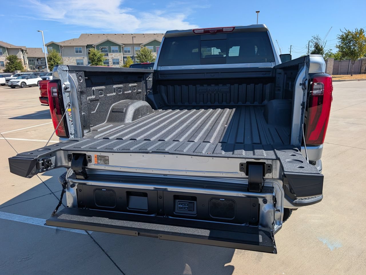 2026 GMC Sierra 2500HD Denali Ultimate - Photo 7