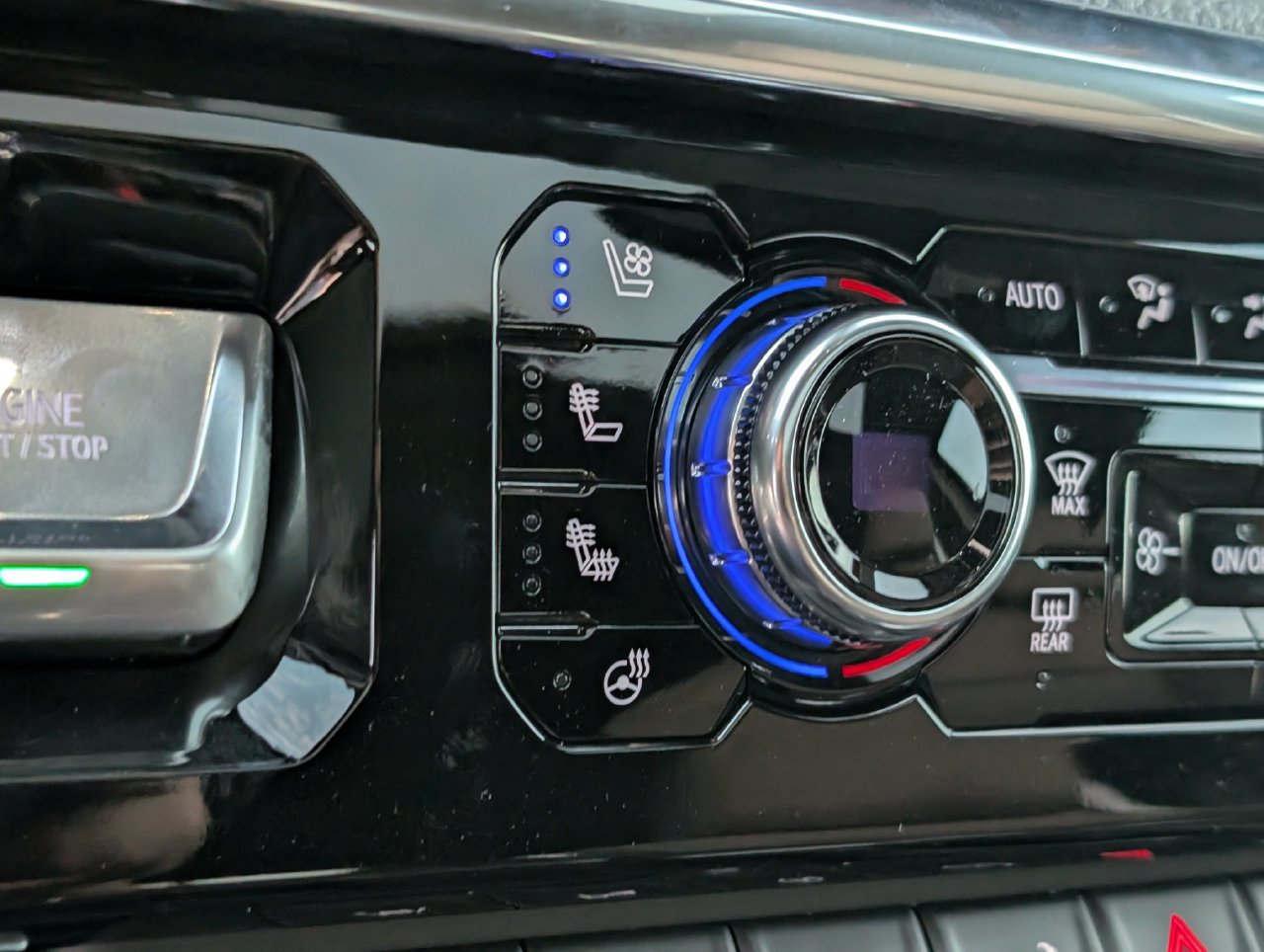 2026 GMC Sierra 1500 Denali - Photo 14