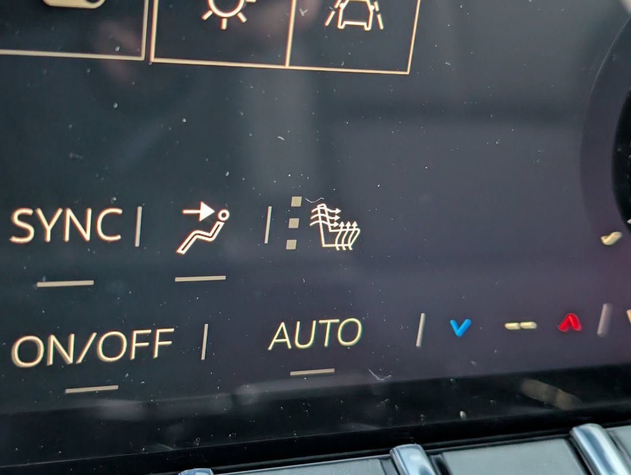 2026 GMC Acadia Elevation - Photo 14