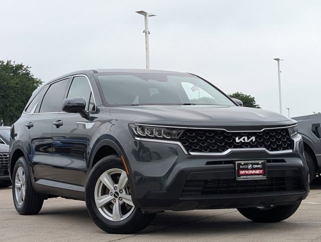 Used 2022 Kia Sorento LX with VIN 5XYRG4LC4NG145043 for sale in Mckinney, TX
