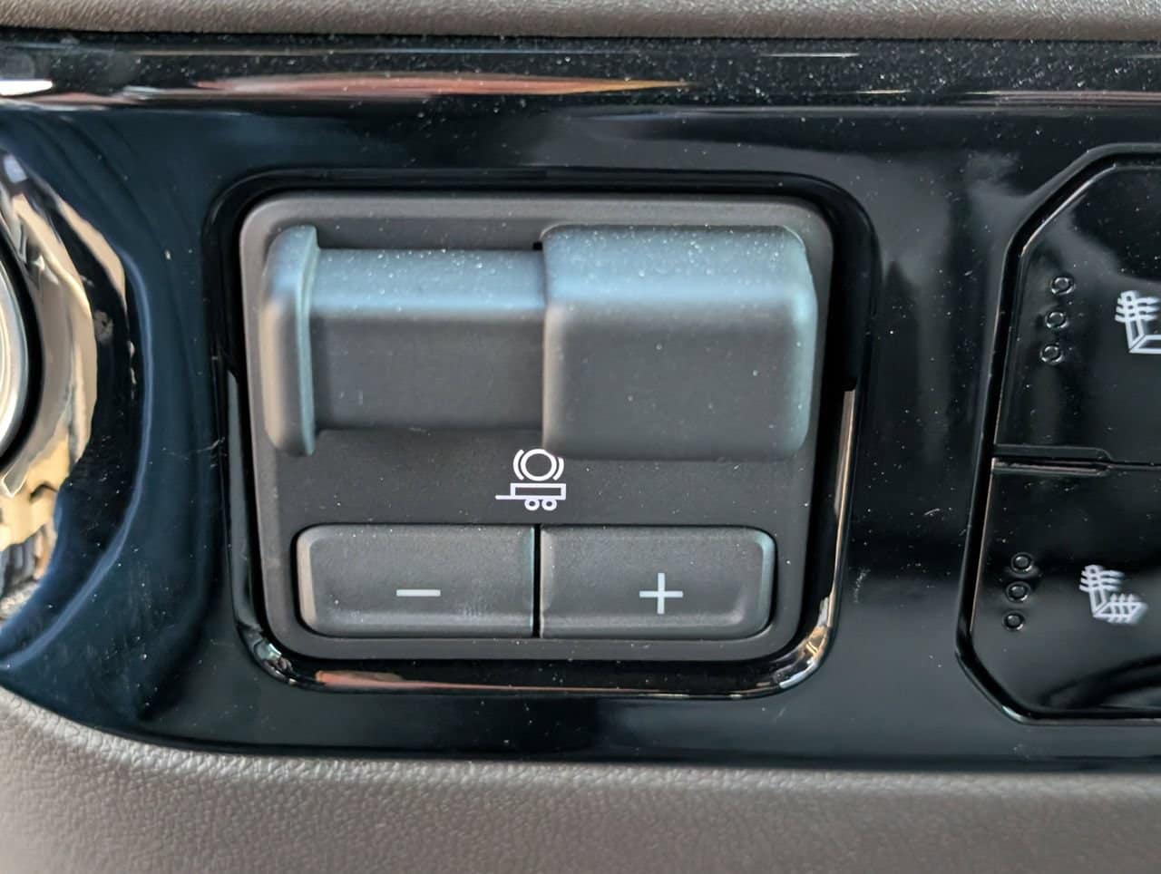 2026 GMC Sierra 1500 SLE - Photo 15