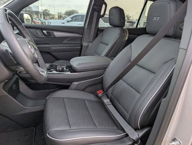 2026 Buick Enclave Sport Touring - Photo 18