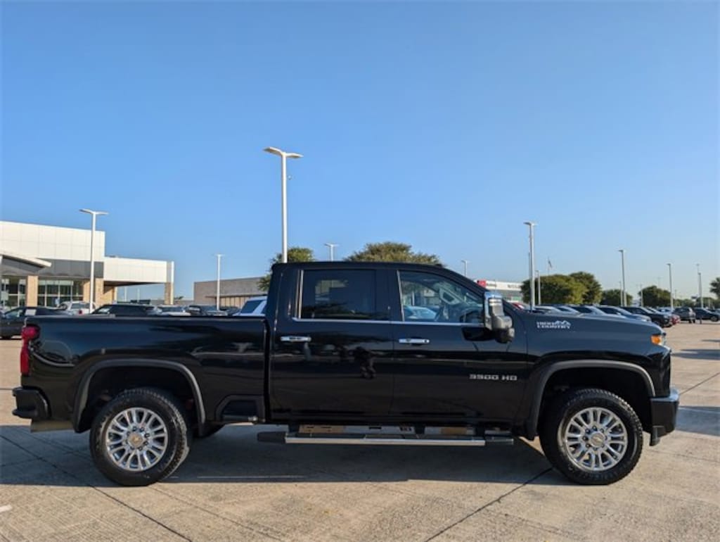 Certified 2022 Chevrolet Silverado 3500 HD High Country Truck Crew Cab