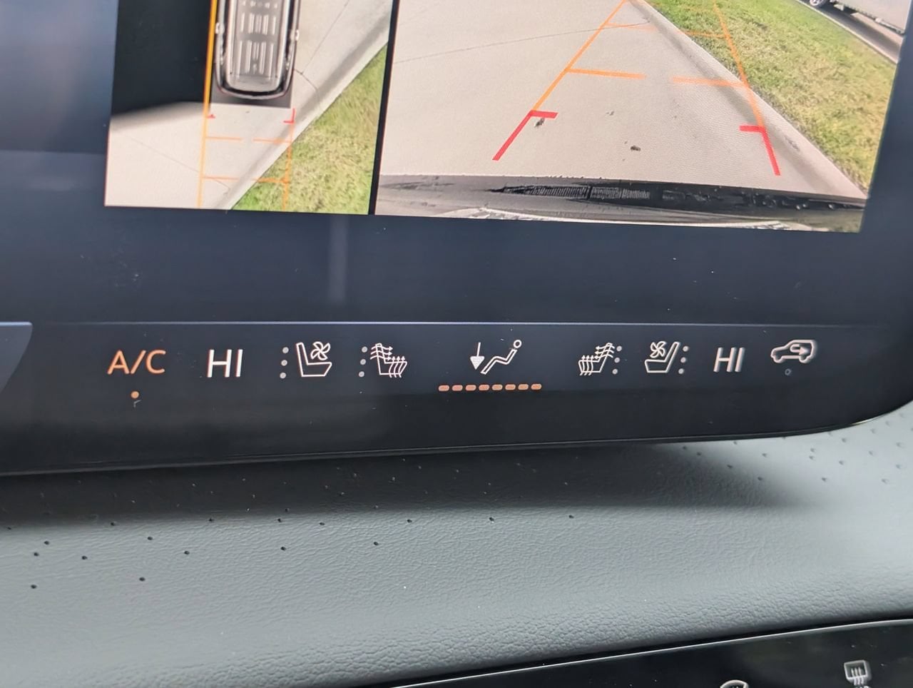 2026 Buick Enclave Avenir - Photo 14
