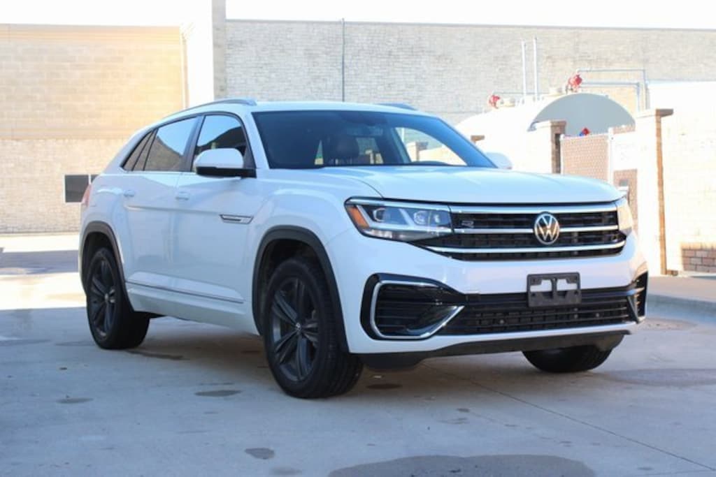 Used 2021 Volkswagen Atlas Cross Sport 3.6L V6 SE w/Technology R-Line SUV