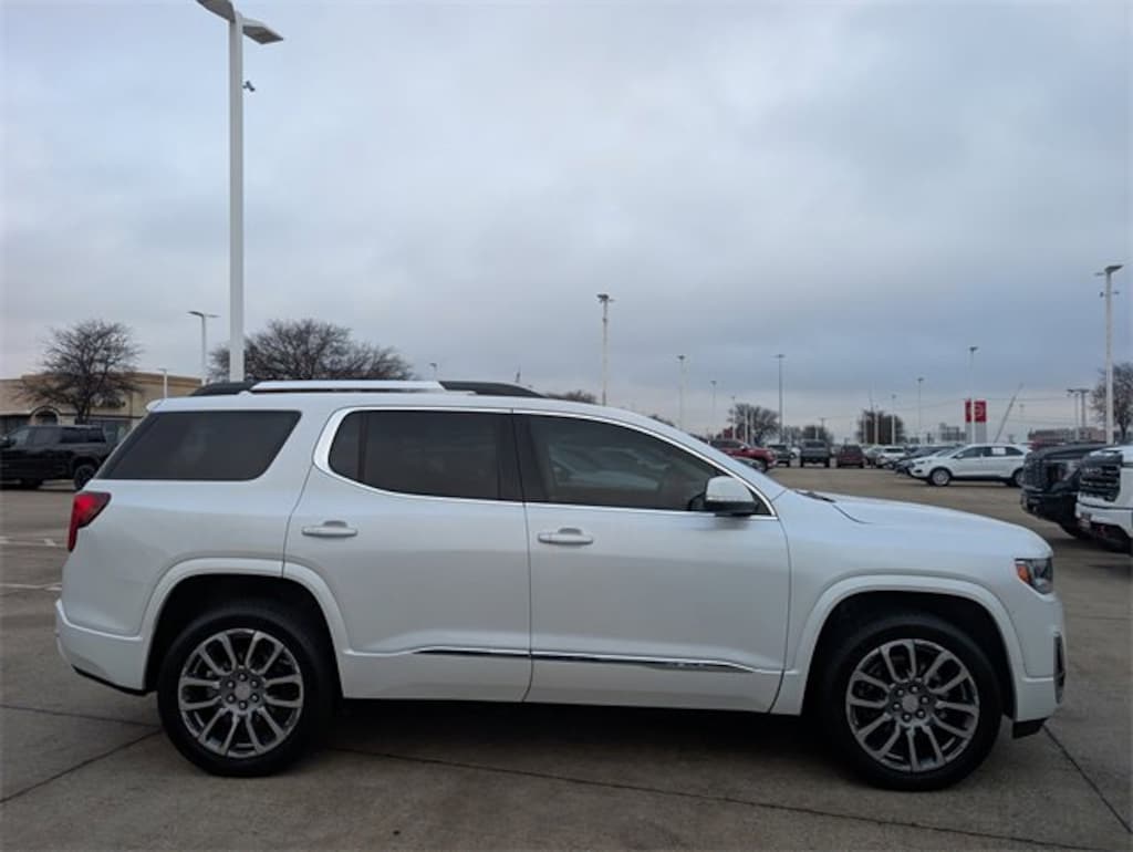 Used 2022 GMC Acadia Denali SUV