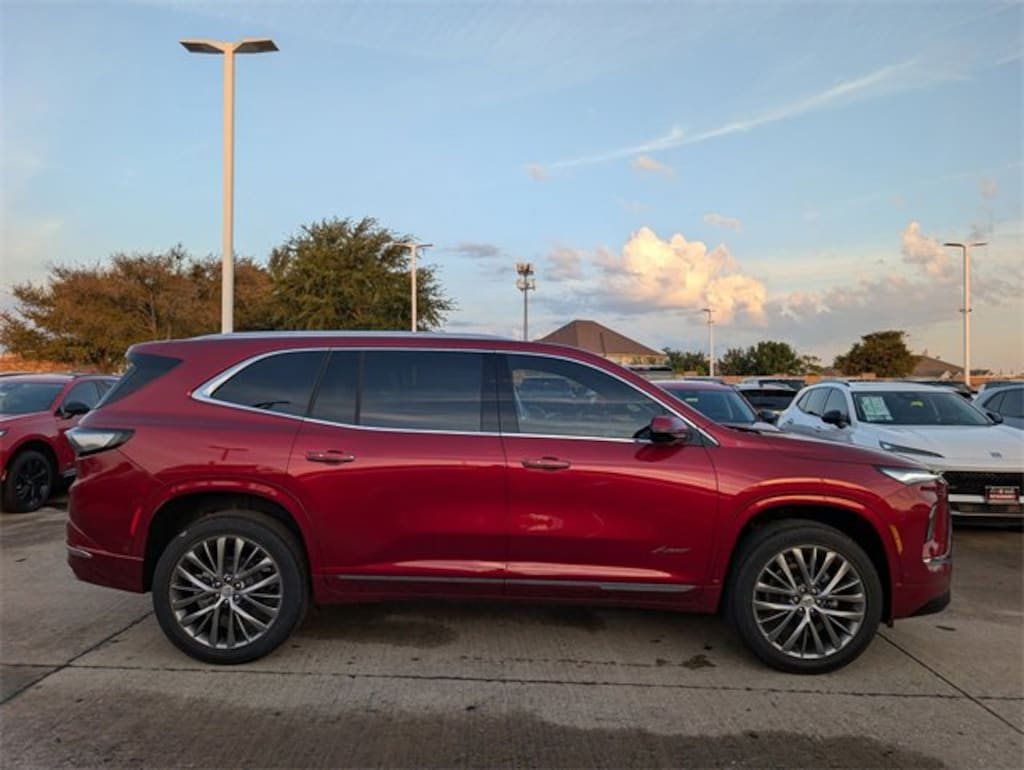 New 2026 Buick Enclave Avenir SUV