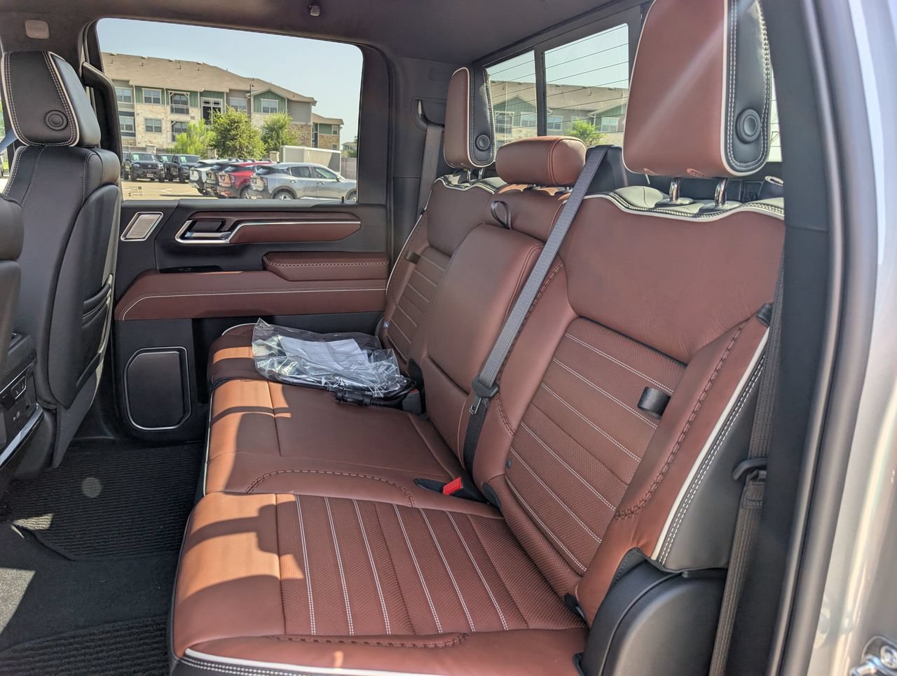 2026 GMC Sierra 2500HD Denali Ultimate - Photo 21