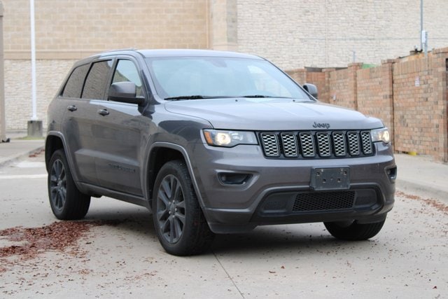 Used 2018 Jeep Grand Cherokee Altitude with VIN 1C4RJFAG4JC166153 for sale in Mckinney, TX