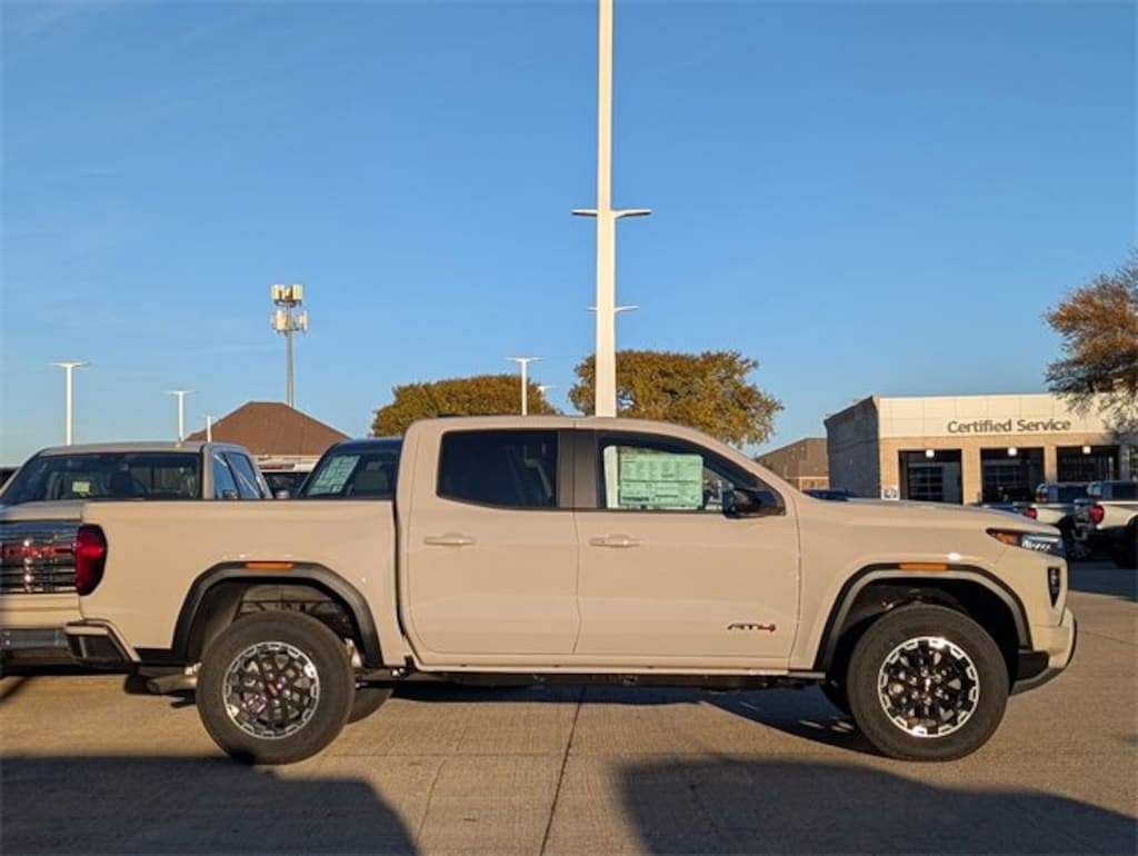 New 2026 GMC Canyon AT4 Truck Crew Cab