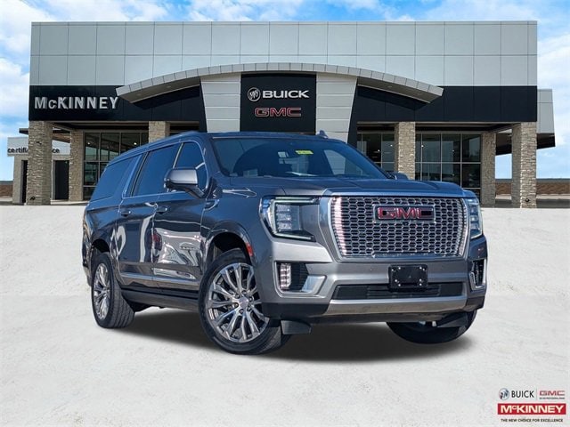 2021 GMC Yukon XL Denali's photo