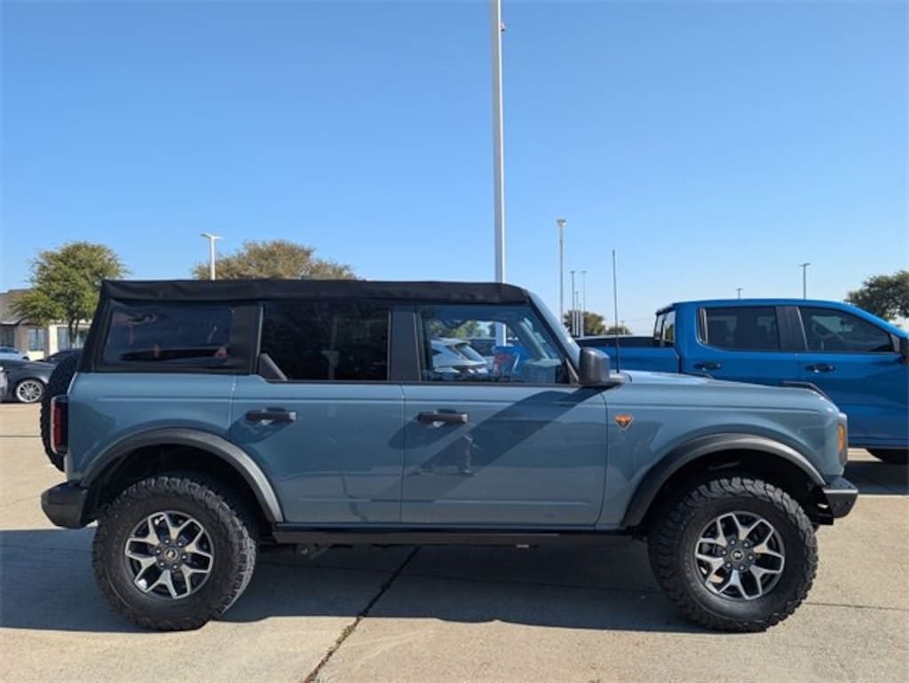 Used 2022 Ford Bronco Badlands SUV