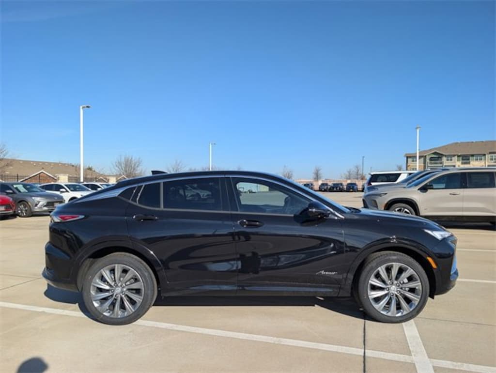 New 2026 Buick Envista Avenir SUV