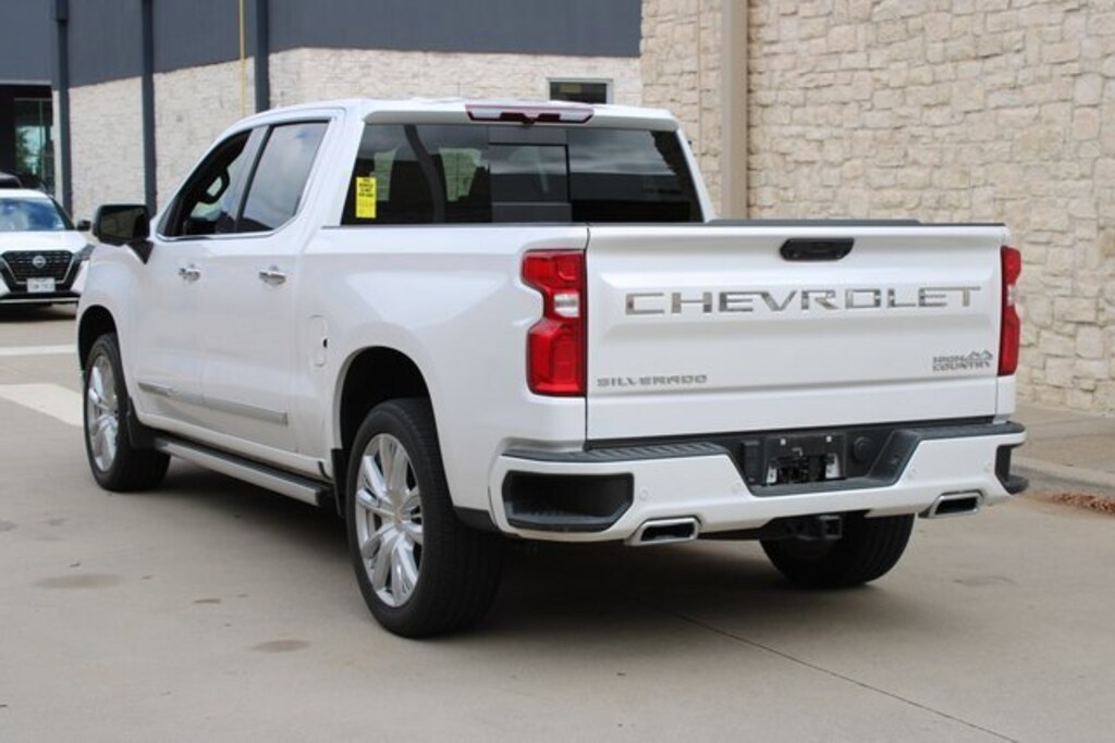 Used 2022 Chevrolet Silverado 1500 High Country Truck Crew Cab