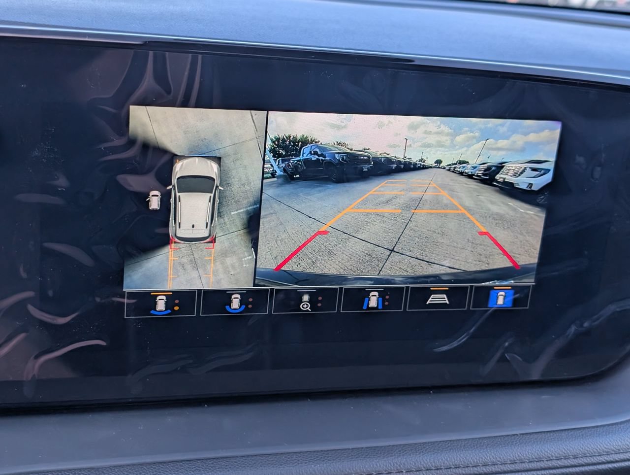 2026 Buick Encore GX Sport Touring - Photo 12