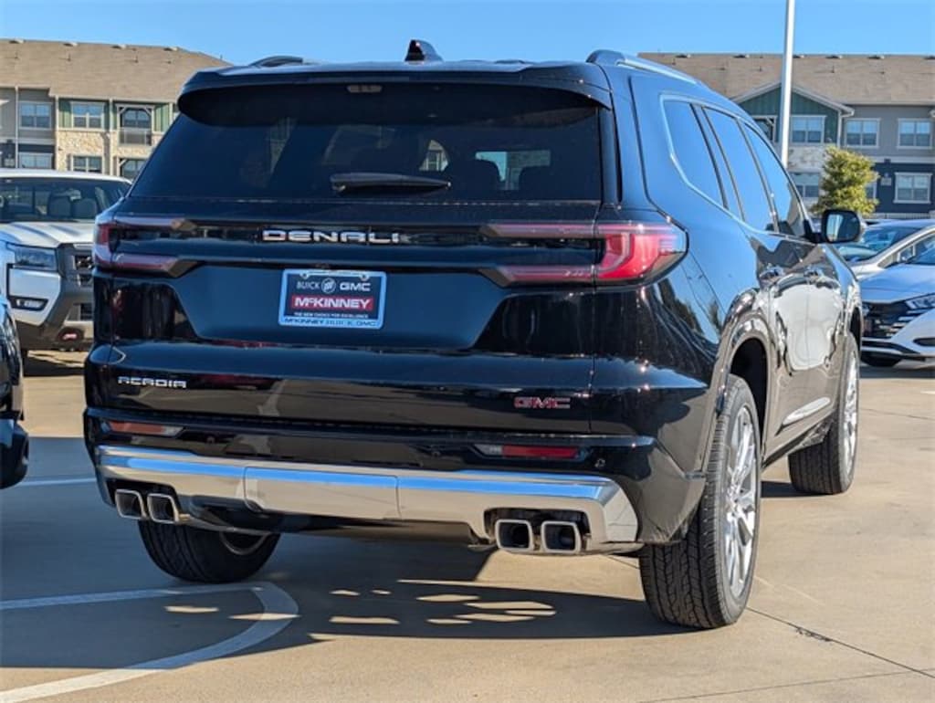 New 2026 GMC Acadia Denali SUV