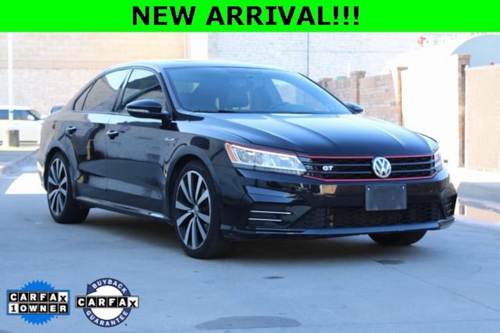 Used 2018 Volkswagen Passat 3.6L V6 GT Sedan