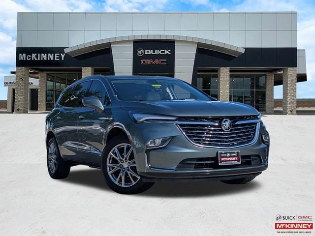 2022 Buick Enclave Essence's photo