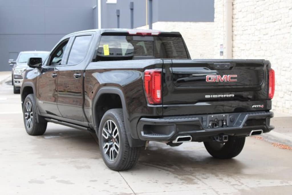 Used 2023 GMC Sierra 1500 AT4 Truck Crew Cab