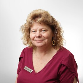 Staff member Susan Lynskey from ID_c4dede3460aa