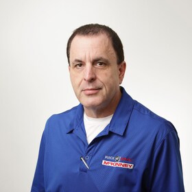 Staff member Jim Lindley from ID_82c6637c0af2