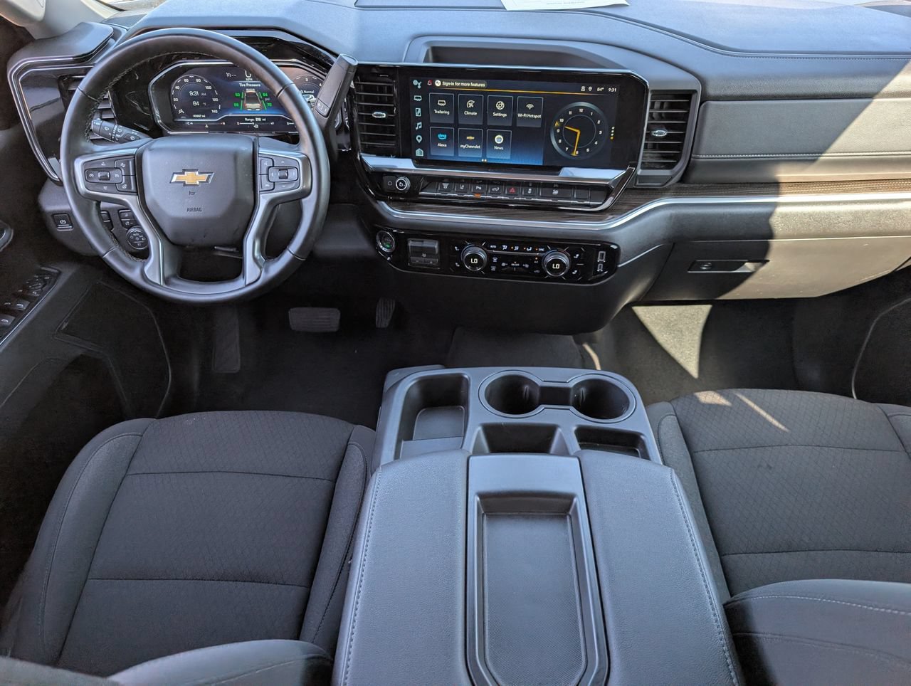 Used 2025 Sterling Gray Metallic Chevrolet LT image 9