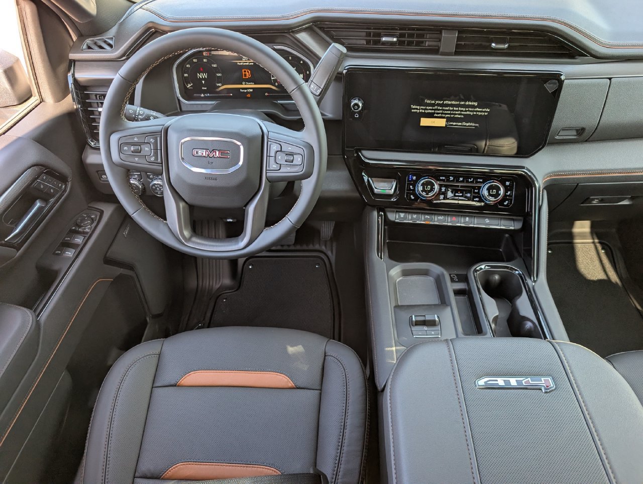 2026 GMC Sierra 2500HD AT4 - Photo 9