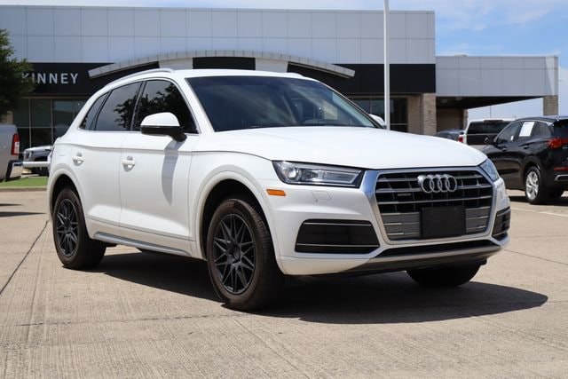 Used 2019 Audi Q5 Premium with VIN WA1ANAFY3K2135726 for sale in Mckinney, TX