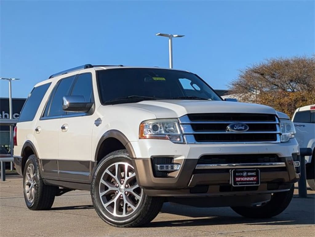 Used 2015 Ford Expedition XLT SUV