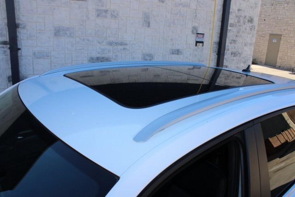 Used 2021 Volkswagen Atlas Cross Sport 3.6L V6 SE w/Technology R-Line SUV