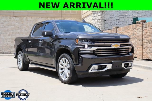 2021 Chevrolet Silverado 1500 High Country 4X4 Crew Cab Short Box's photo