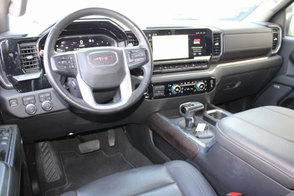 Used 2024 GMC Sierra 1500 SLT Truck Crew Cab