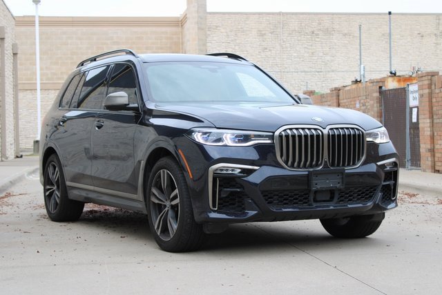 Used 2020 BMW X7 M50i with VIN 5UXCX6C06L9B15551 for sale in Mckinney, TX