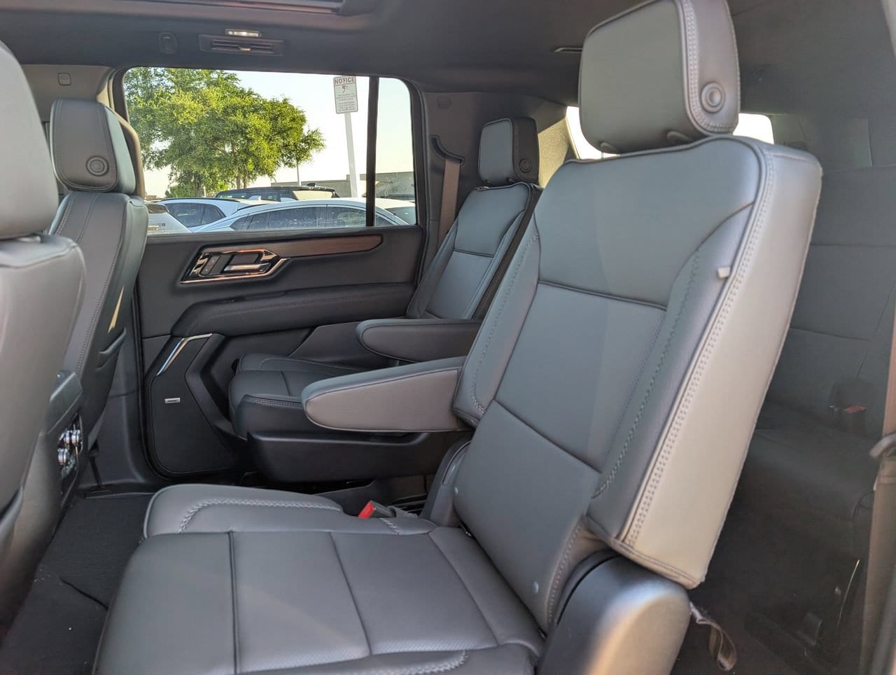 2026 GMC Yukon XL Denali - Photo 21