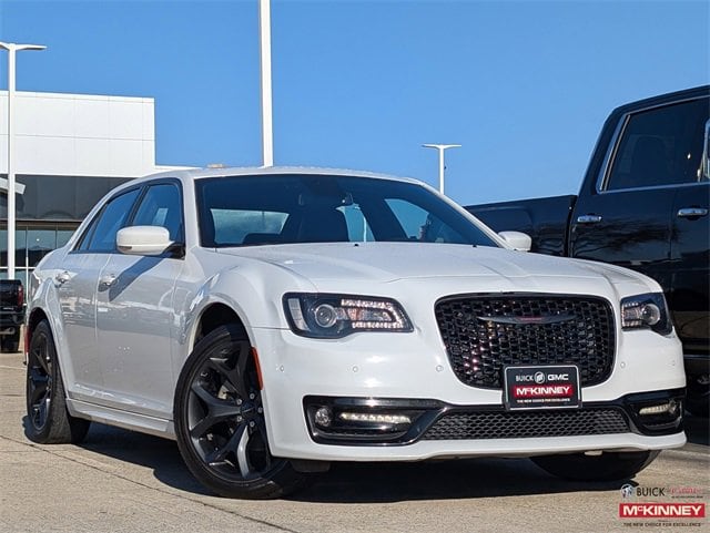 2022 Chrysler 300 S