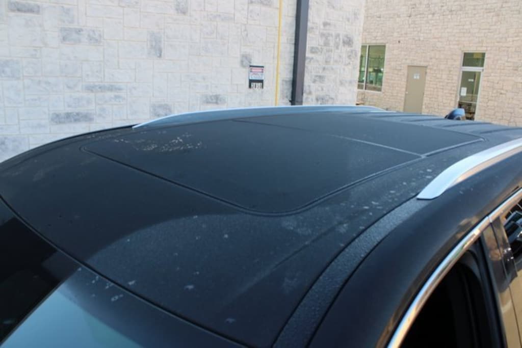 Used 2025 Buick Enclave Avenir SUV