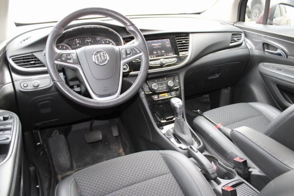 Used 2022 Buick Encore Preferred SUV