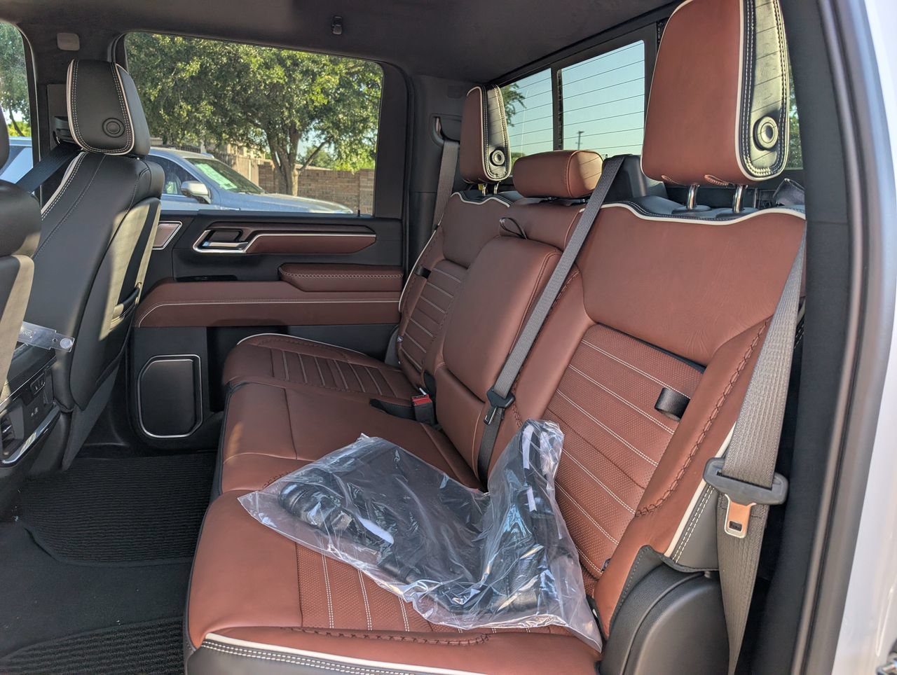 2026 GMC Sierra 2500HD Denali Ultimate - Photo 21