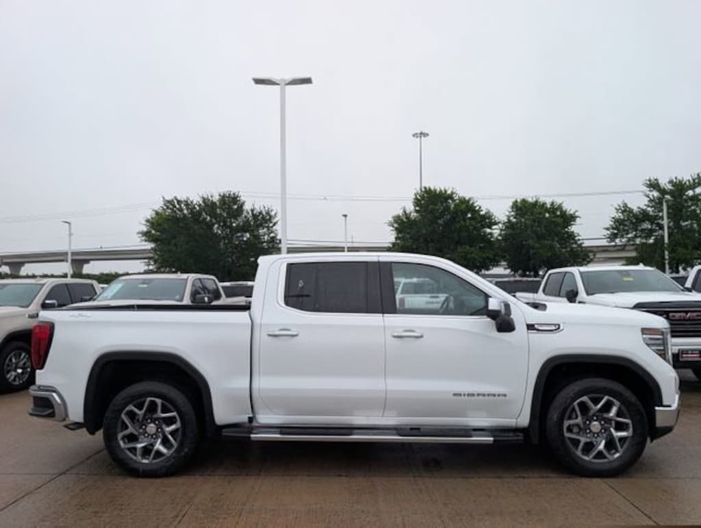 New 2026 GMC Sierra 1500 SLT Truck Crew Cab