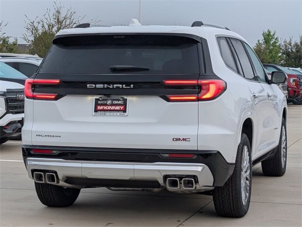 New 2026 GMC Acadia Denali SUV
