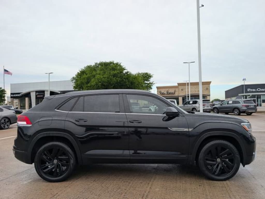 Used 2022 Volkswagen Atlas Cross Sport 3.6L V6 SE w/Technology SUV