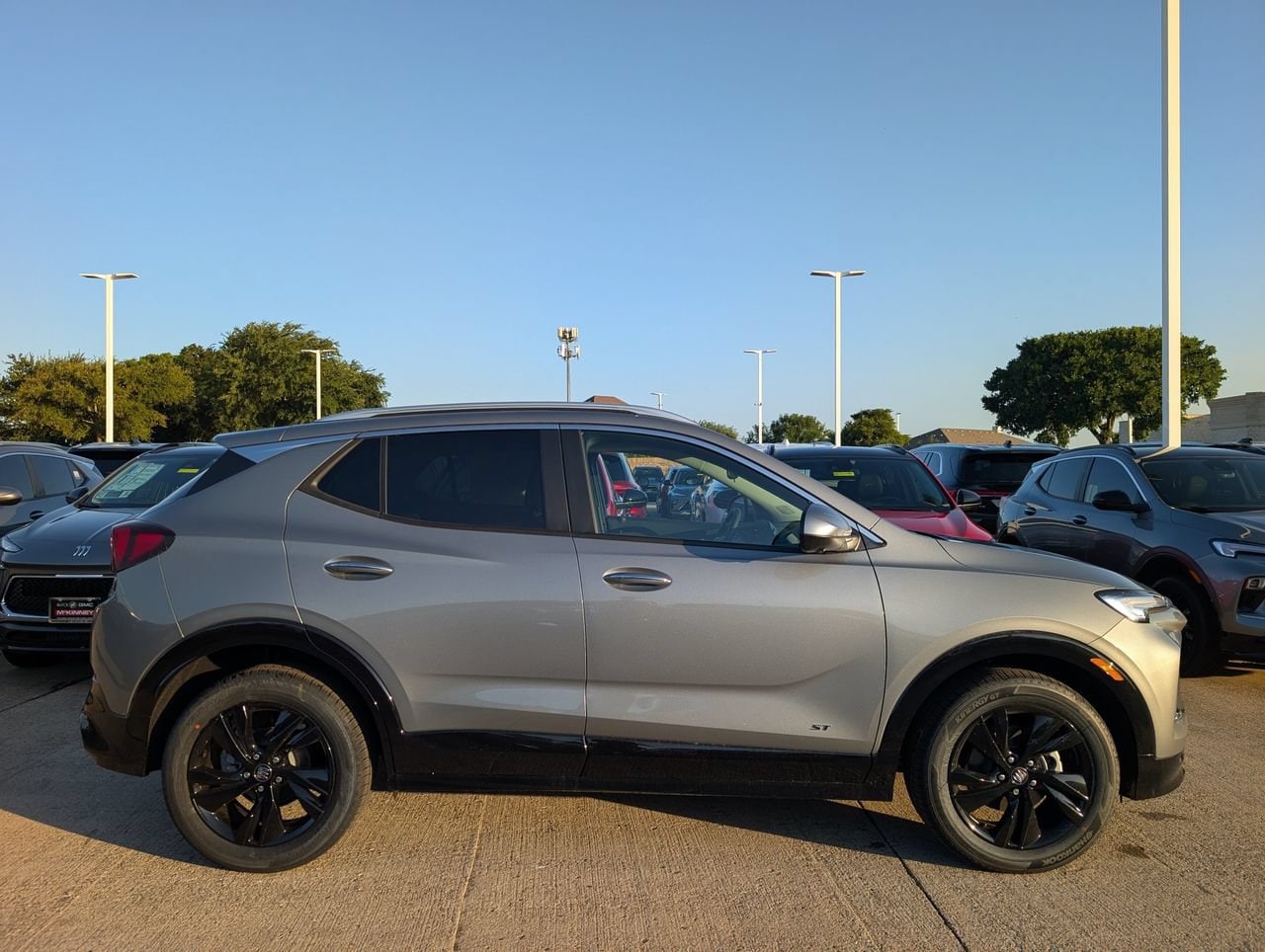 2026 Buick Encore GX Sport Touring - Photo 3