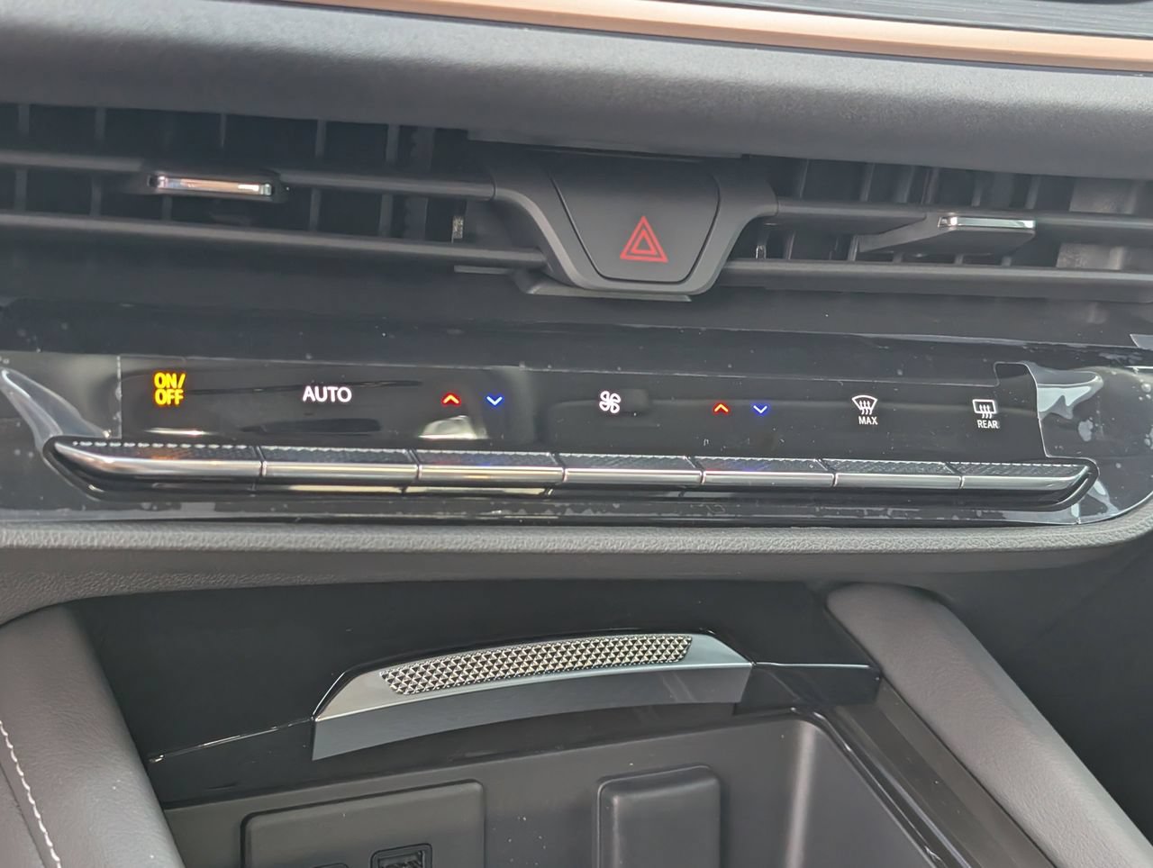 2026 Buick Envision Sport Touring - Photo 15