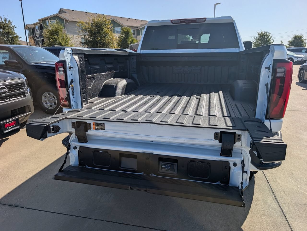 2026 GMC Sierra 2500HD Denali Ultimate - Photo 6