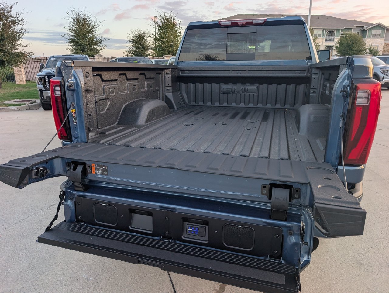 2026 GMC Sierra 2500HD Denali Ultimate - Photo 7